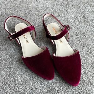 Anne Klein pink velvet flats w/ gold heel